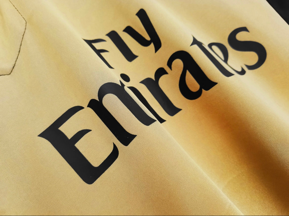 AC Milan 2013/14 Extérieur