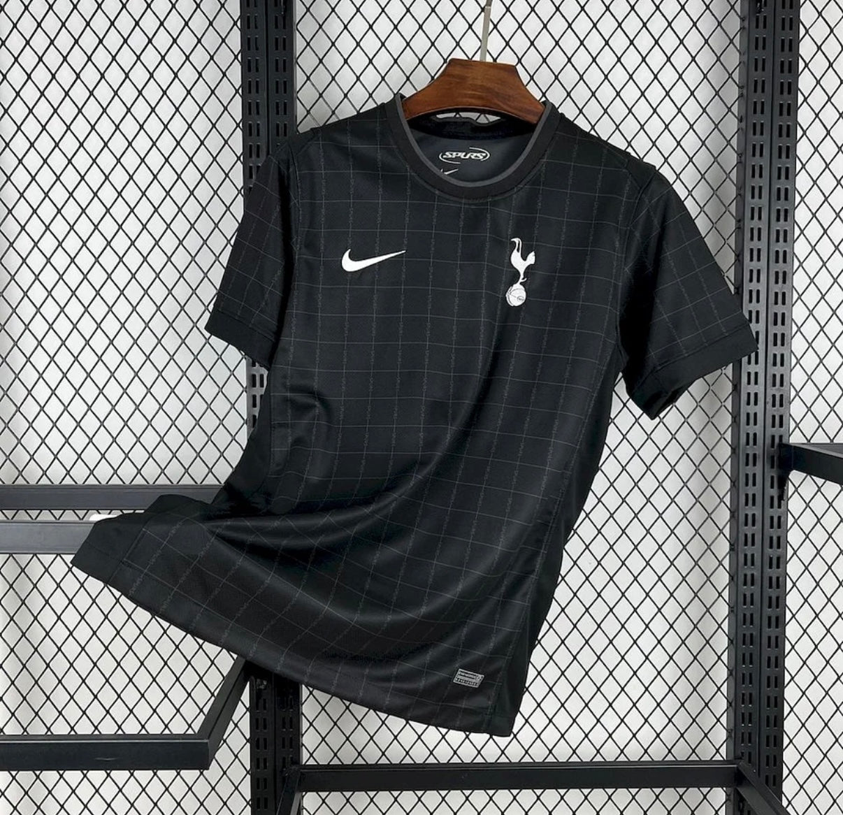 Tottenham 2025/26 Extérieur