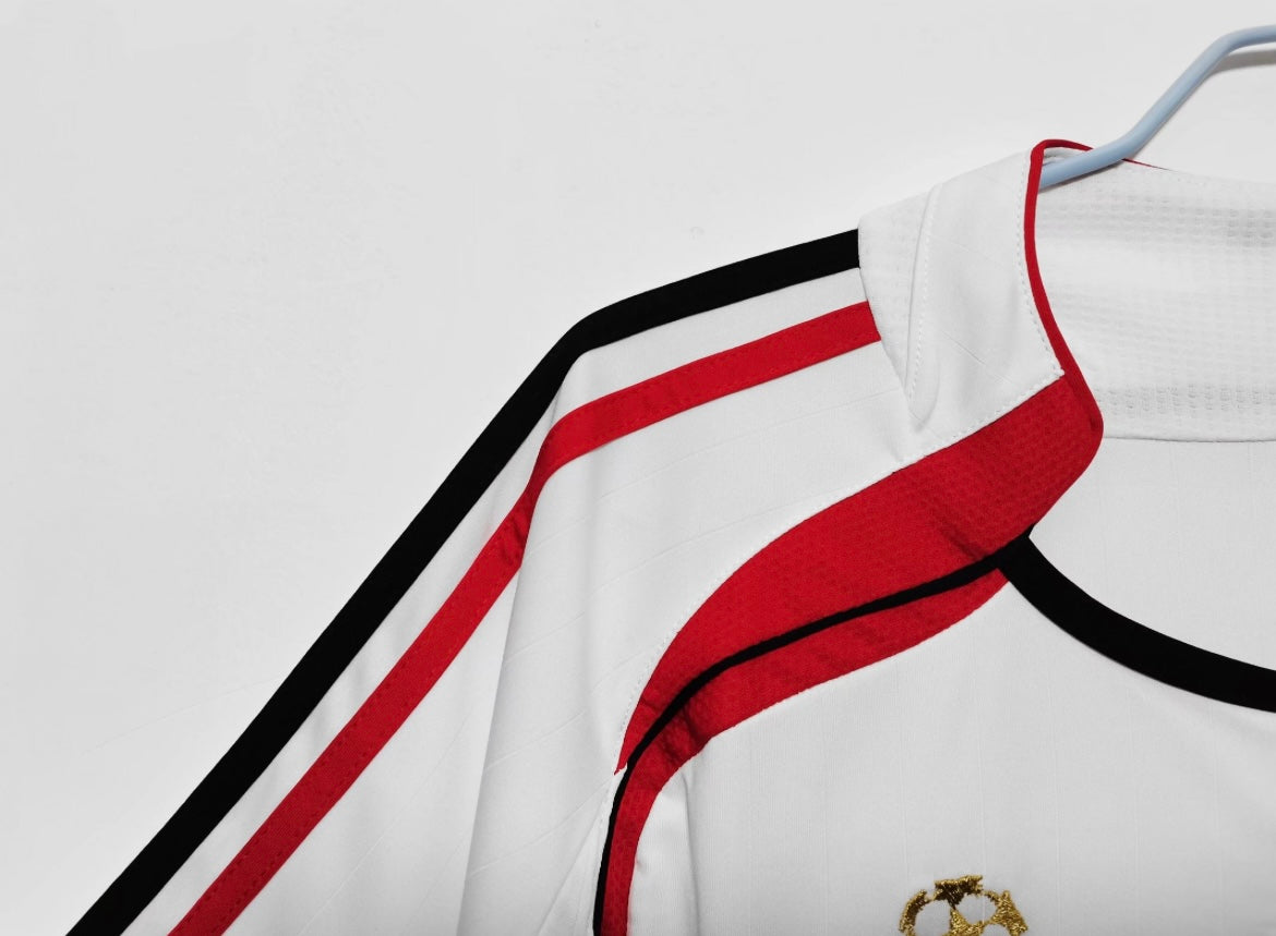 AC Milan 2006/07 Extérieur