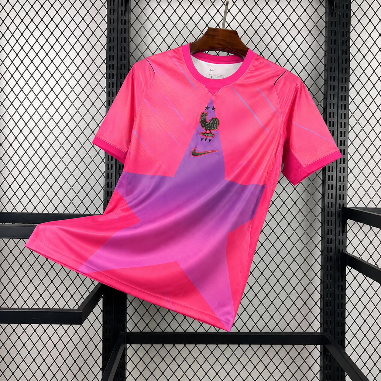 Maillot France Gardien 2026/27 Rose